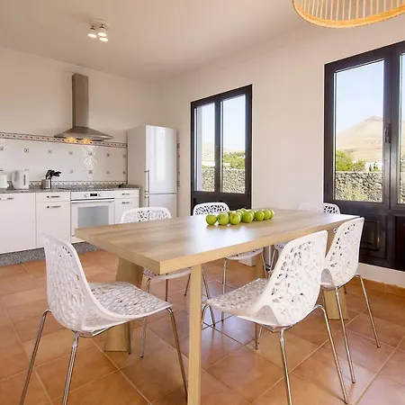 Las Casas De Abajo Holiday home